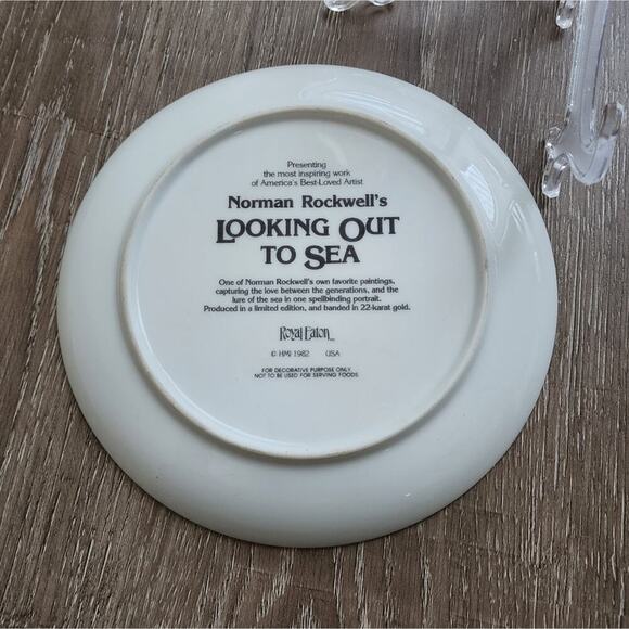NORMAN ROCKWALL Looking Out to Sea Royal Eaton 1982 Vintage‎ Collectible Plate - Picture 5 of 9